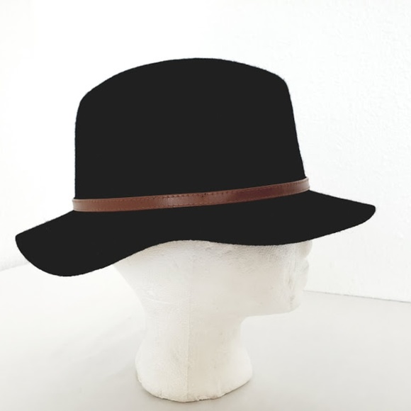 Zara Accessories - Zara women black elegant wool 100% floppy hat